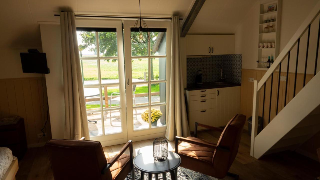 Couette-café Benb Erf 9 *